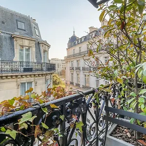 **** Otel Chalgrin Boutique Fransa