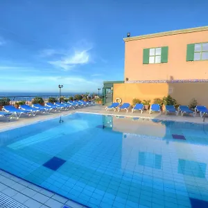 **** Otel Vivaldi Malta