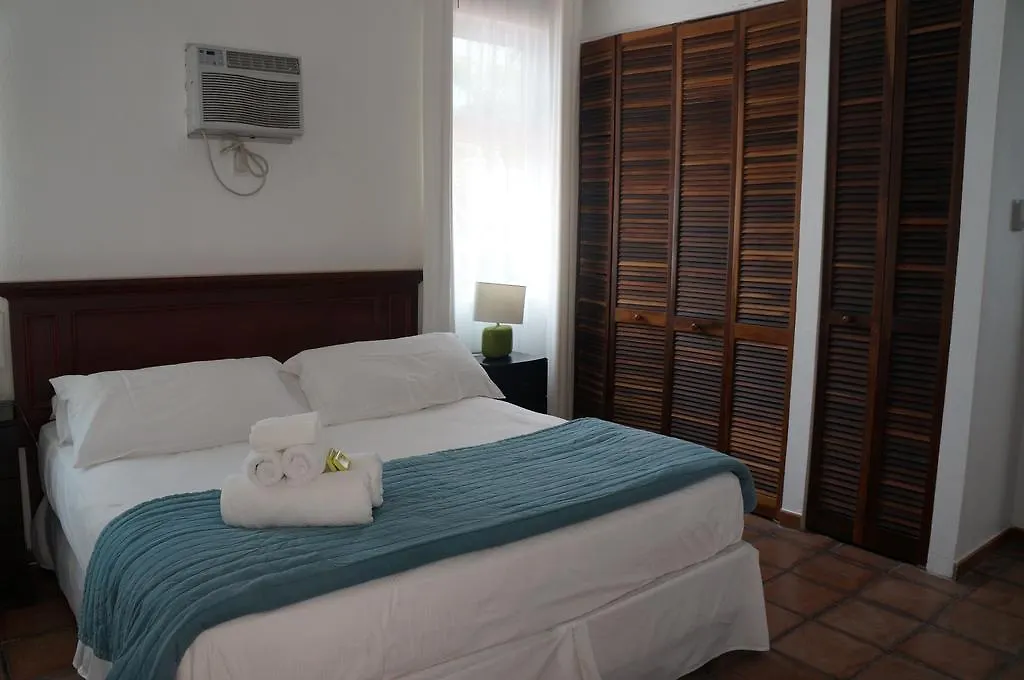 ויסקז Bravo Beach Hotel